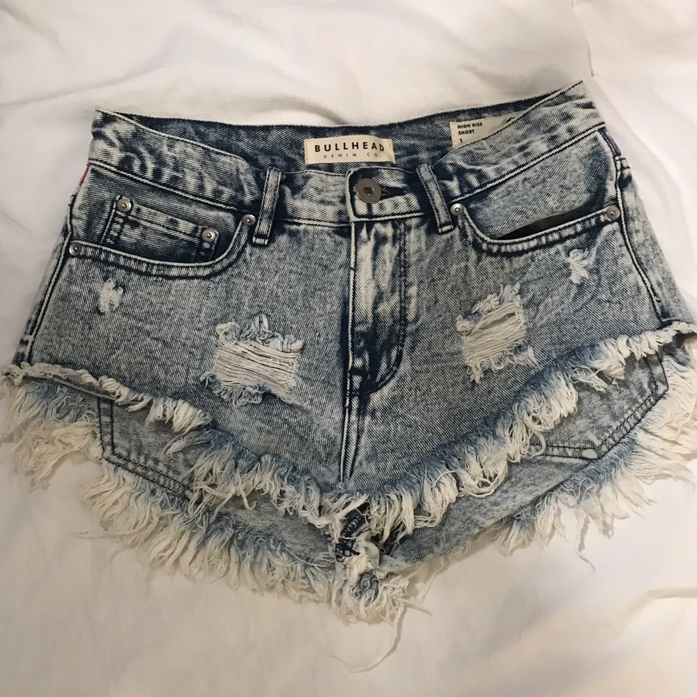 acid wash American short